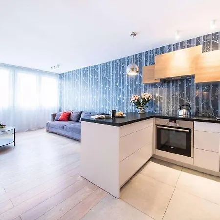 A Flat With View On Palace Of Culture Center Apartment