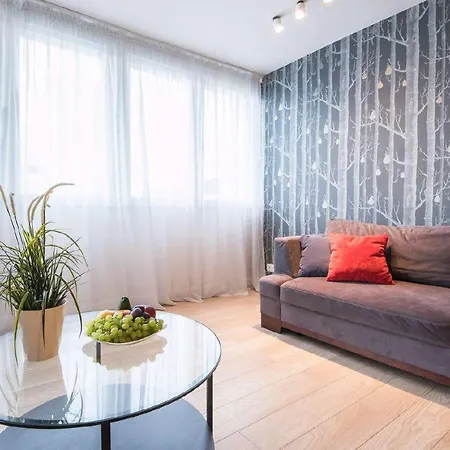 A Flat With View On Palace Of Culture Center Varşova