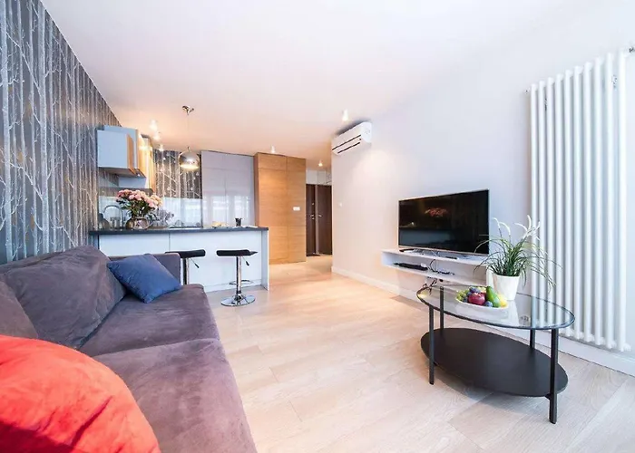 A Flat With View On Palace Of Culture Center * وارسو