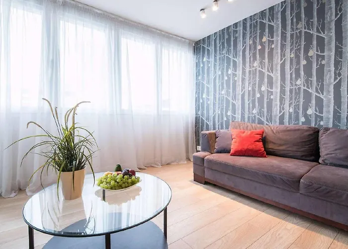 A Flat With View On Palace Of Culture Center وارسو