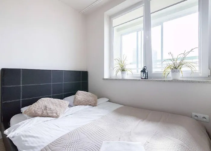 A Flat With View On Palace Of Culture Center * وارسو